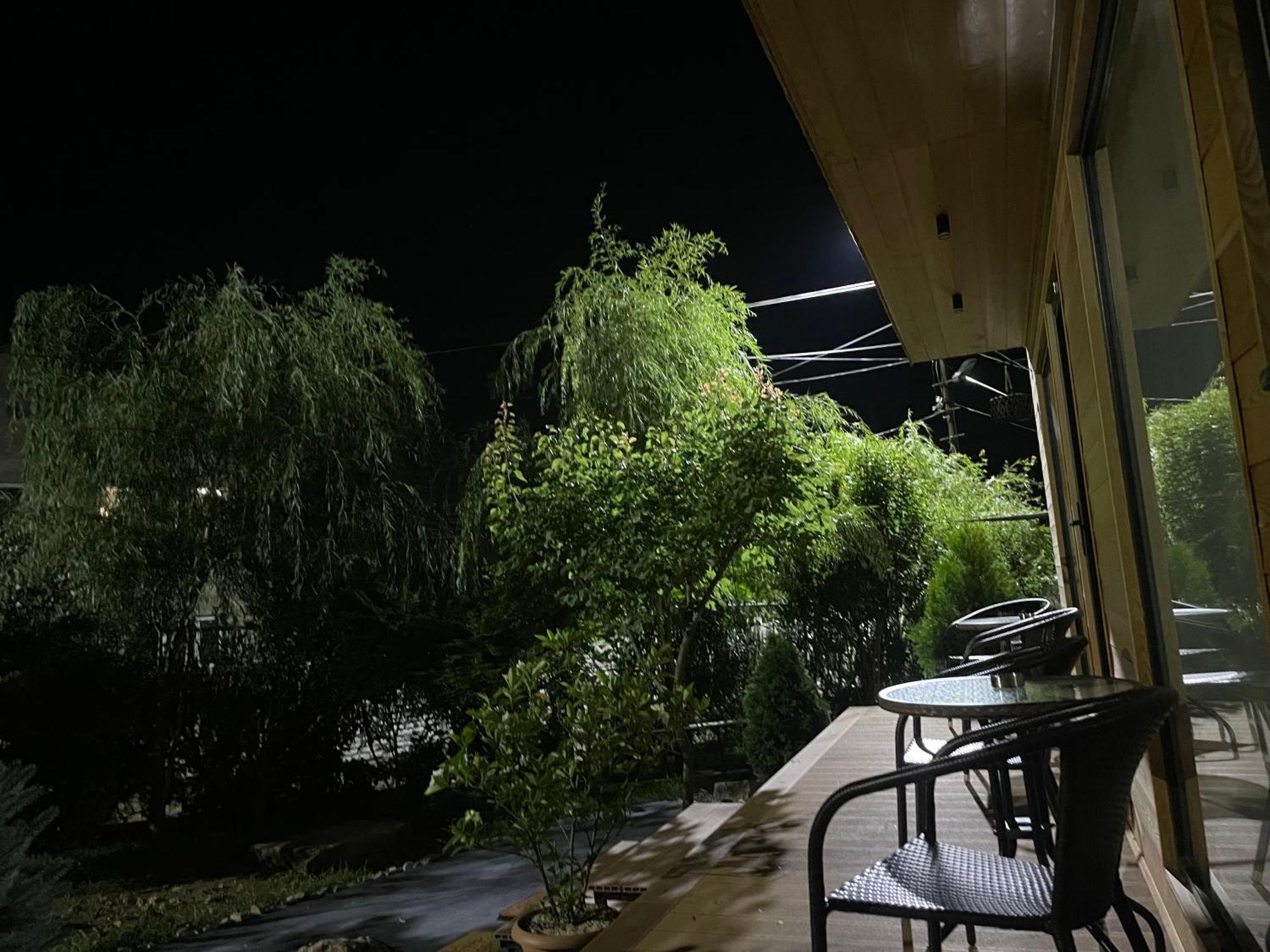 Garden Rooms In كوتايسي المظهر الخارجي الصورة