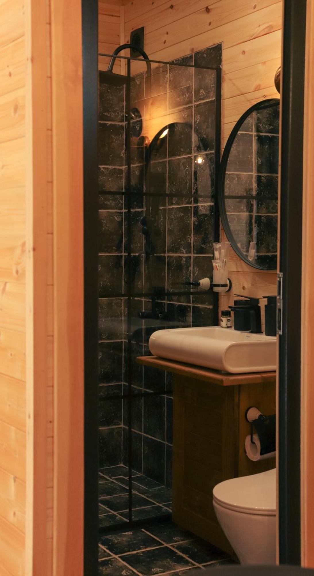 Garden Rooms In كوتايسي المظهر الخارجي الصورة